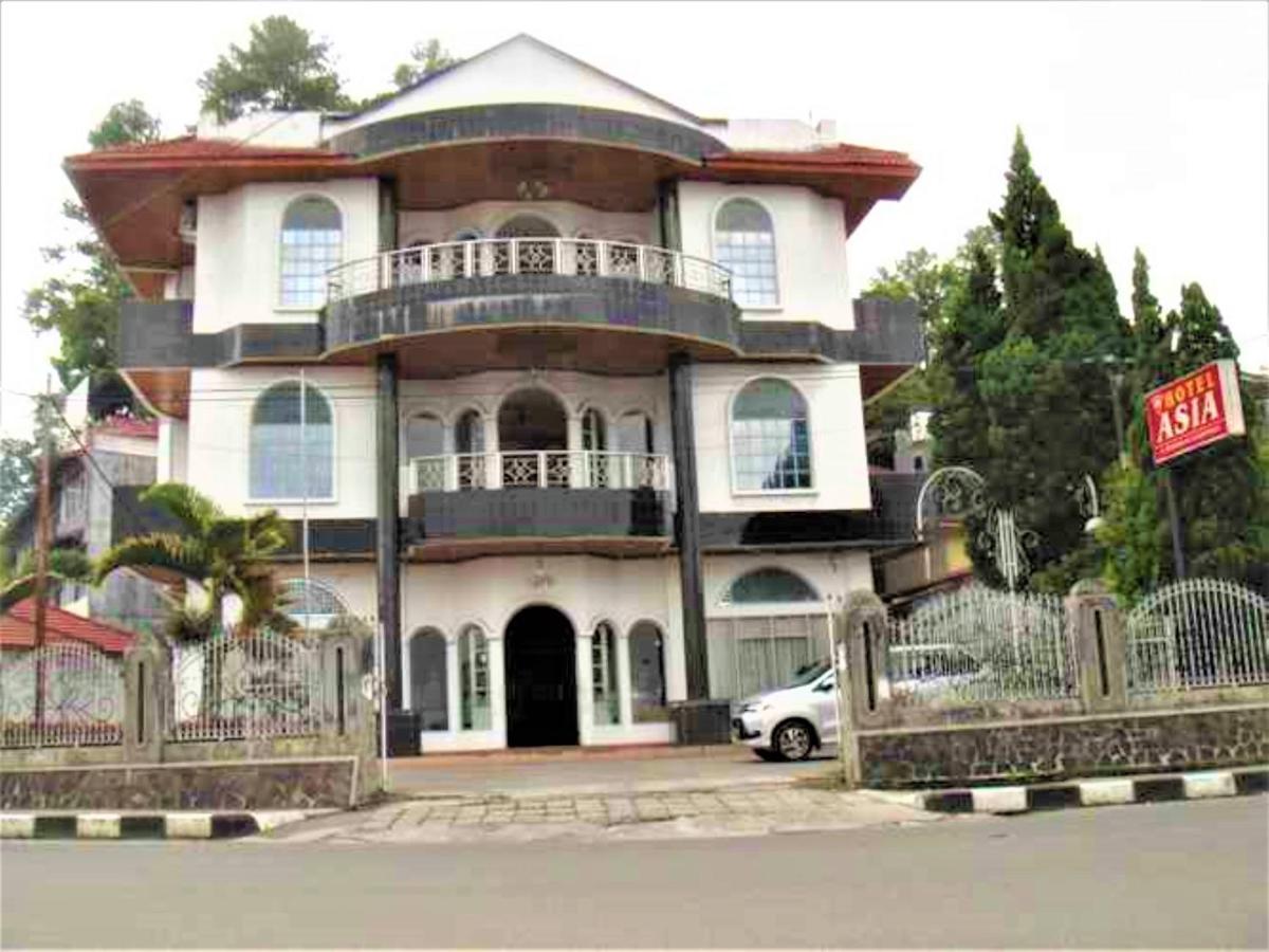Hotel Asia Bukittinggi Dış mekan fotoğraf