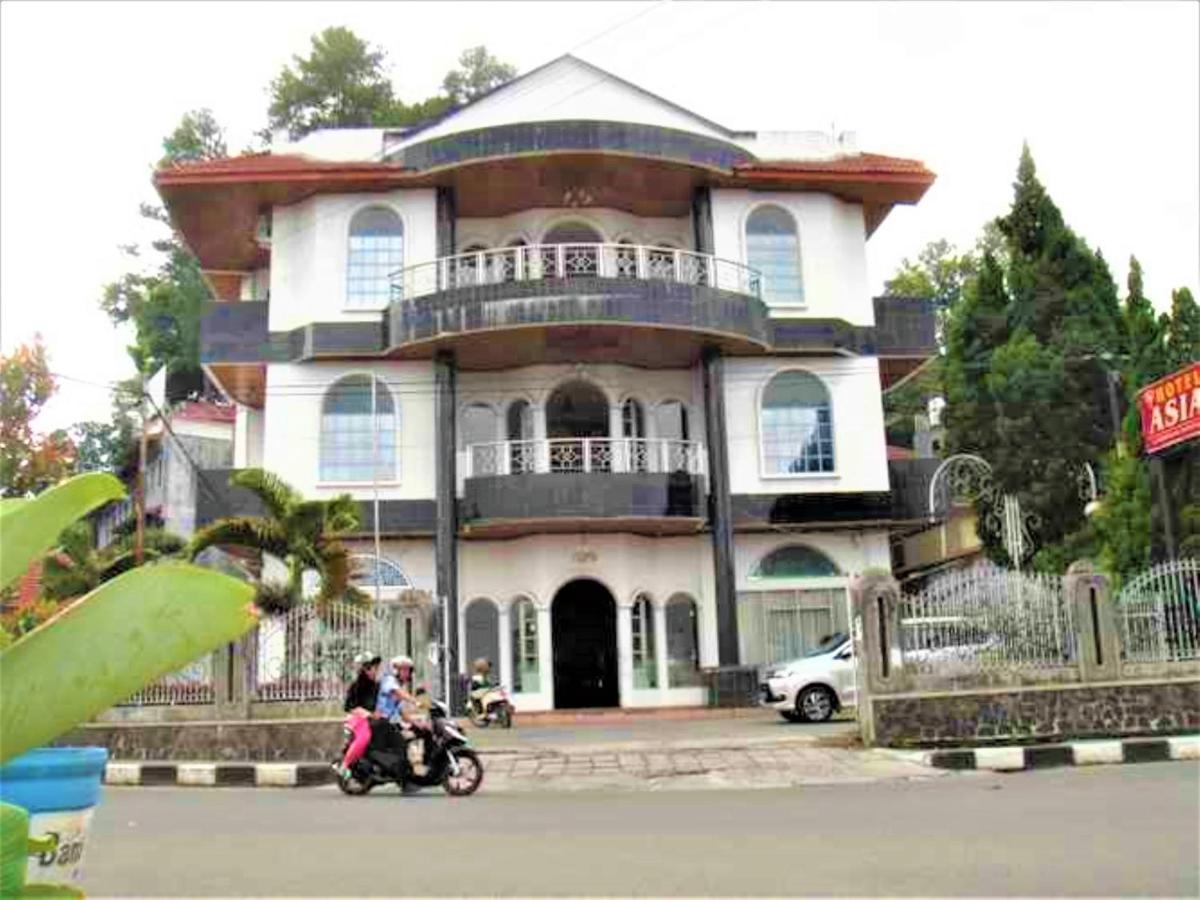 Hotel Asia Bukittinggi Dış mekan fotoğraf