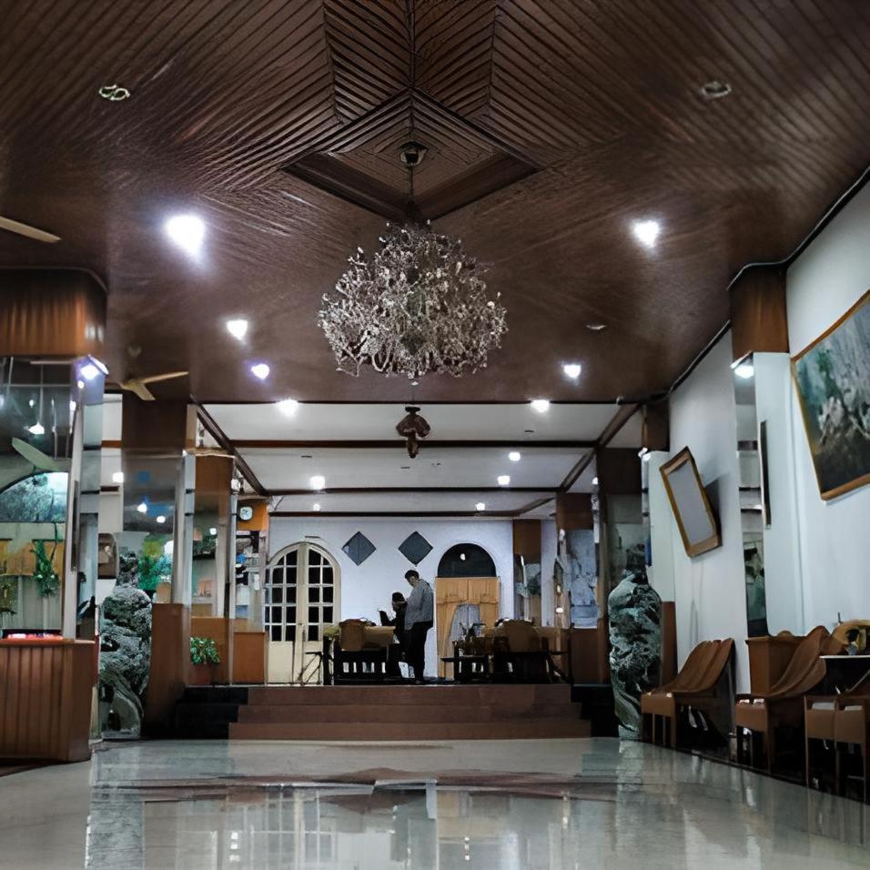 Hotel Asia Bukittinggi Dış mekan fotoğraf